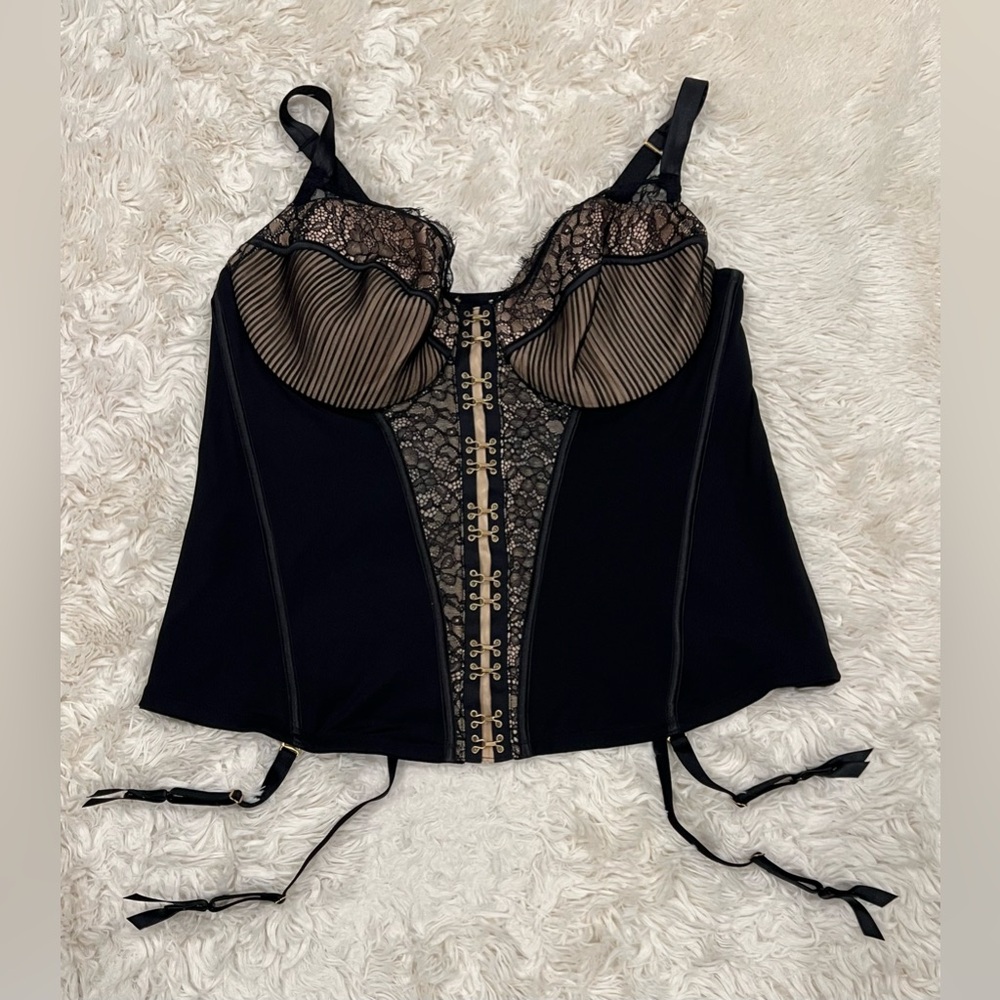 Cacique Women’s Veiled Lace Corset 40DD Black Lingerie Bustier Garter Boudoir - Picture 1 of 9